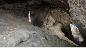 पर्यटकको पर्खाइमा चुङसी गुफा