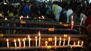 हत्या गरिएकी चिकित्सकका लागि मैनबत्ती जुलुसमा भारतीयहरूद्वारा न्यायको माग