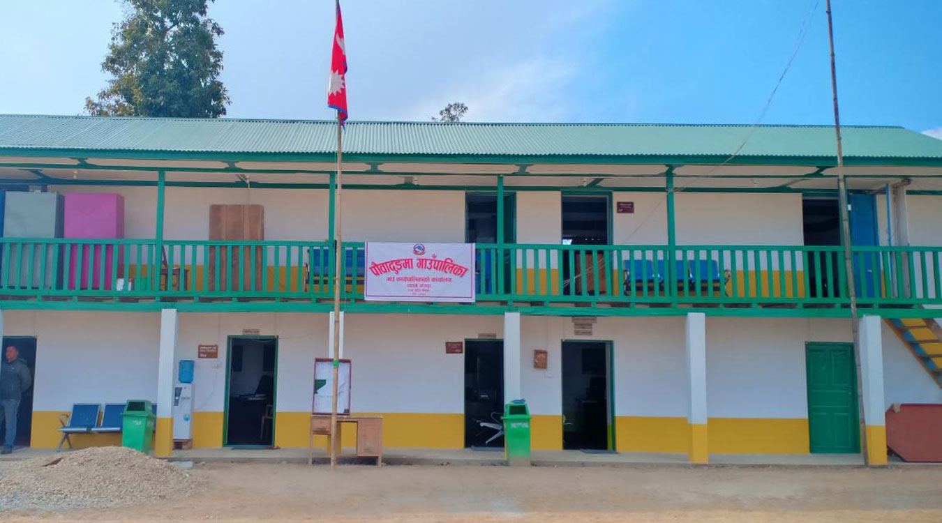 पौवादुङमाद्वारा खेल क्षेत्रको विकास गर्न प्रशिक्षक नियुक्त