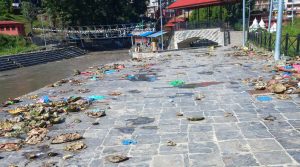गोकर्णेश्वर मन्दिर क्षेत्रमा फोहर उठाउन ढिलाइ