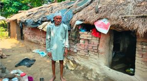 सुरक्षित आवासमा दसैँ मनाउने लुहारको सपना अधुरै