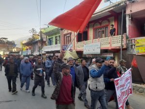 माओवादी केन्द्रको खबरदारी सभा तथा तेस्रो अधिबेशन गल्याङमा