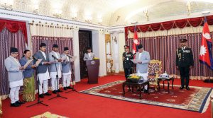 राष्ट्रपति समक्ष पाँच राजदूतले लिए शपथ