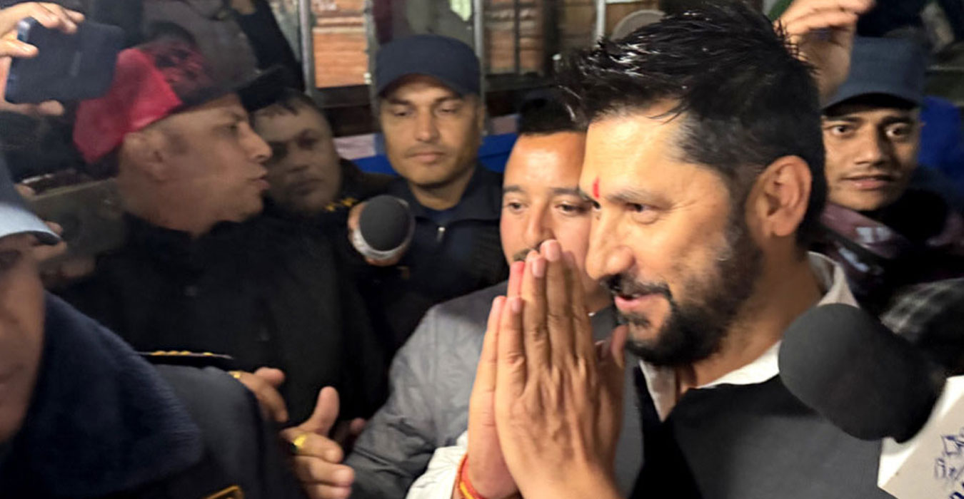 सभापति लामिछानेलाई साठी लाख धरौटीमा रिहा गर्न आदेश