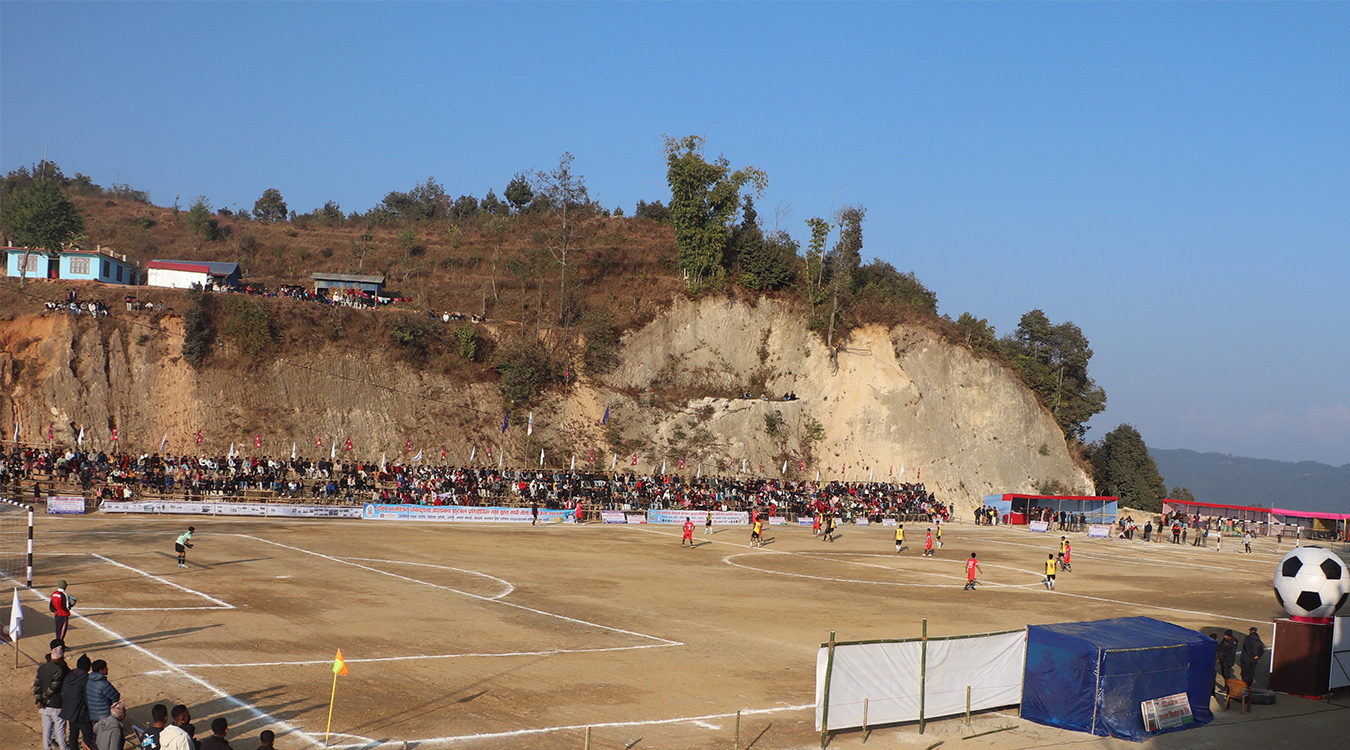 पौवादुङमा गोल्ड कप : आयातित खानेकुरा बेचबिखनमा रोक