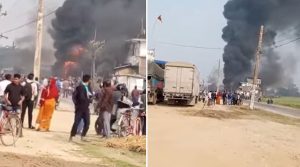 नवलपरासीमा युवाहरुबिच झडप, प्रहरीको गाडी जलाइयो