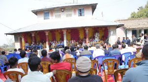 बालेन शाहको पुख्र्यौली घरमा पुगे प्रचण्ड