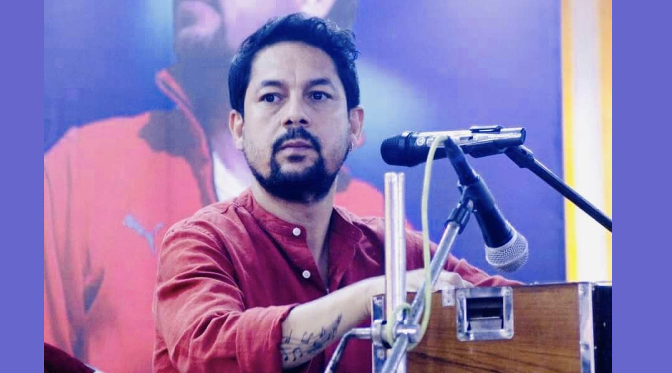 नयाँ वर्षको पूर्वसन्ध्यामा गायक ढकालको साङ्गीतिक प्रस्तुति