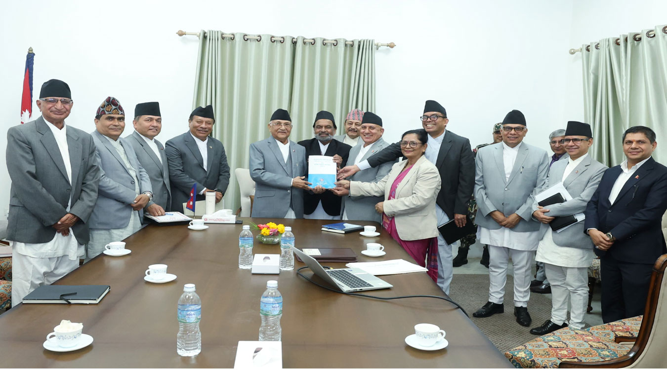 योजना आयोगको बैठकः आगामी तीन वर्षको मध्यमकालीन खर्च संरचना स्वीकृत