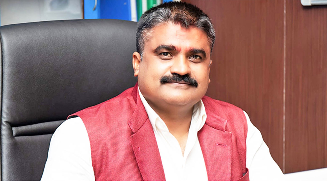 यौन विचलनको आरोप खेपेका माओवादी सांसदद्वारा राजीनामा