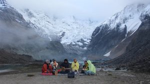 पहिलो पटक अन्नपूर्ण हिमालको आधार शिविरमा गुञ्जियो ‘फ्रान्सेली सङ्गीत’