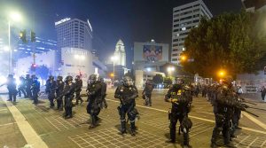 लस एन्जेलसमा कर्फ्यू ‘केही दिन’ जारी रहने छ : मेयर