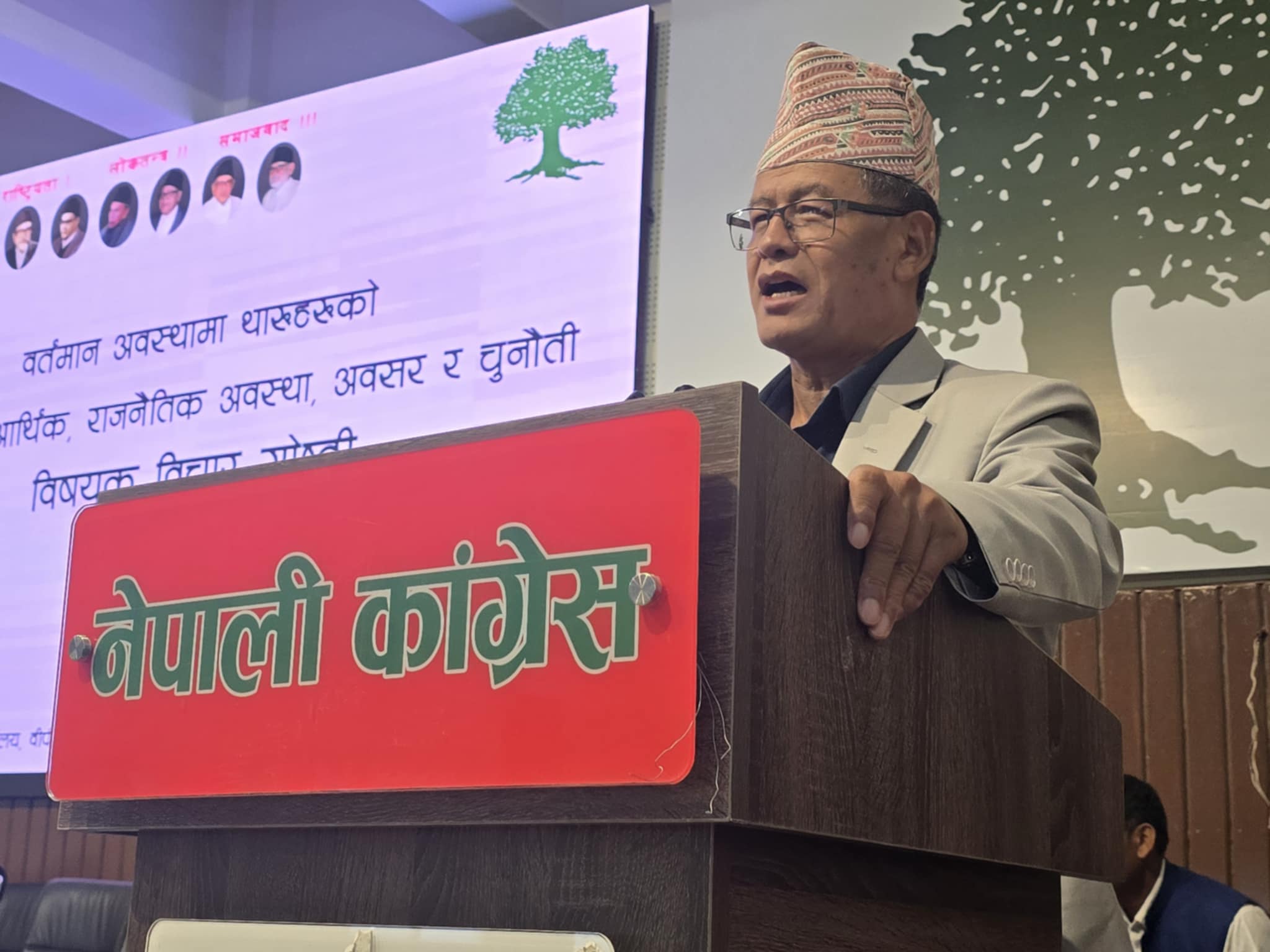 पार्टी भित्र निगाह (बक्स) हुदैन : धनराज गुरुङ