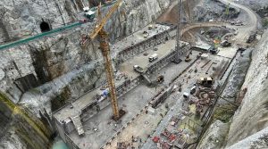 तनहुँ जलविद्युत् आयोजनाको मुख्य बाँधमा कङ्क्रिट निर्माण गरिँदै