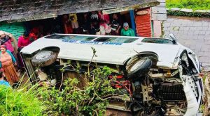 विद्यार्थी बोकेको भ्यान दुर्घटना हुँदा छ जना घाइते