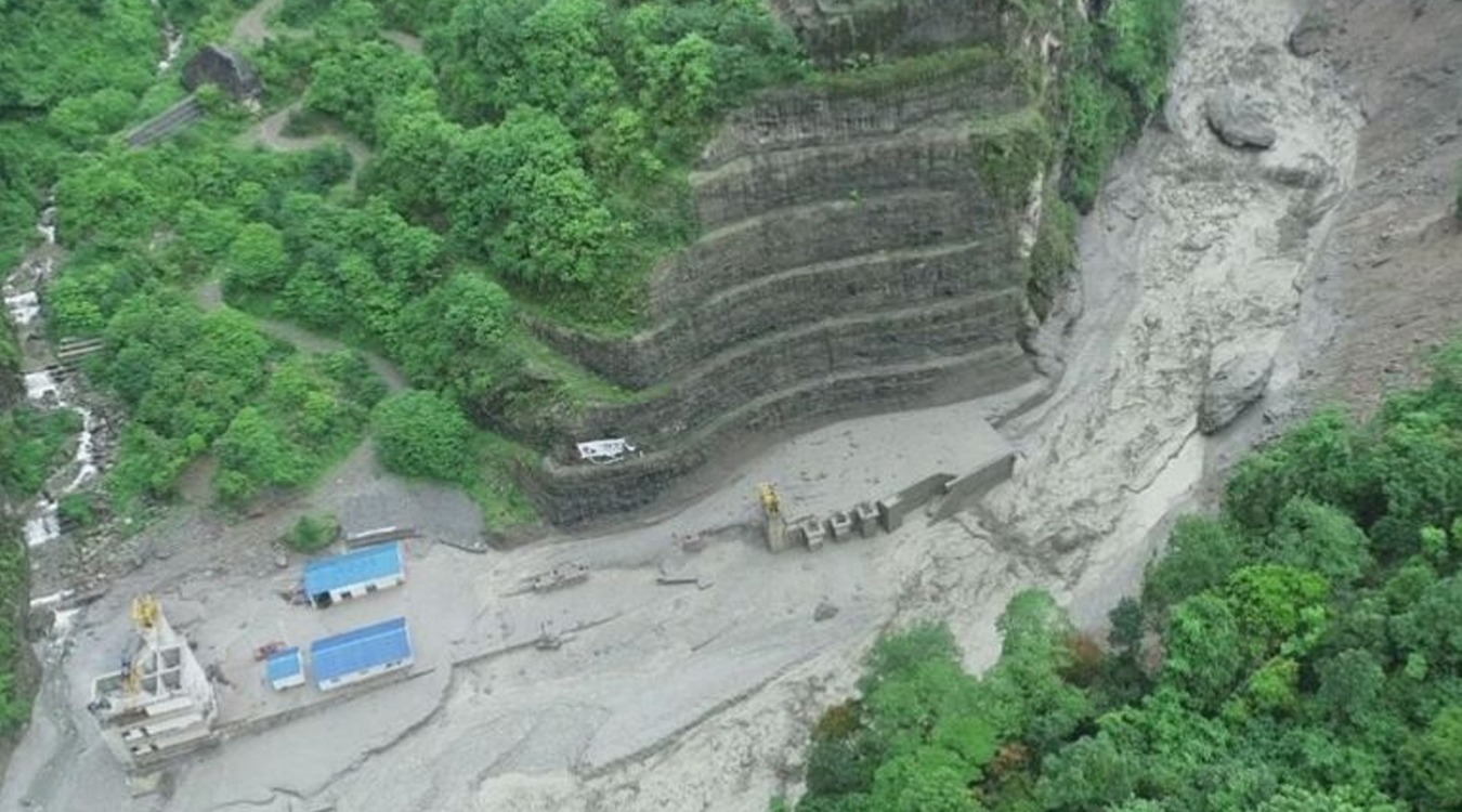 बाढीले कञ्चनपुरमा ४५ घर डुबानमा, महाकालीको जलस्तर बढ्यो
