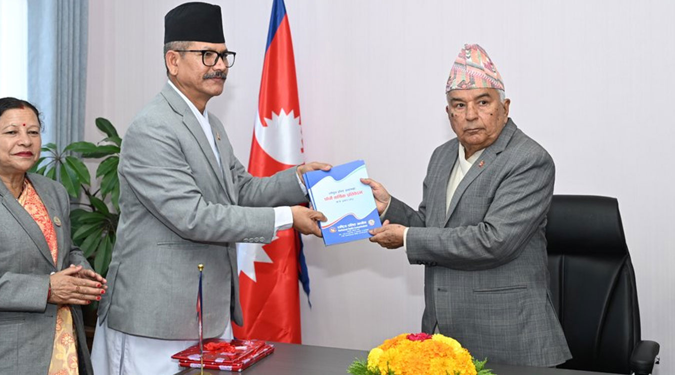 राष्ट्रपतिसमक्ष दलित आयोगको वार्षिक प्रतिवेदन पेस
