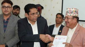 विप्लवको पार्टीकाे नाम कम्युनिस्ट पार्टी नेपाल, निर्वाचन आयोगमा दर्ताका लागि निवेदन