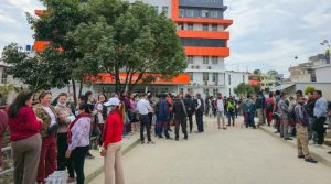 किष्ट अस्पताल परिषर तनावग्रस्त
