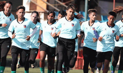 नेपाली महिला फुटबल टिमले आज भारतविरुद्ध खेल्दै