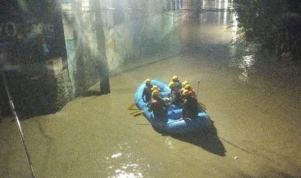 बल्खुस्थित वागमती किनारका सयभन्दा बढी सुकुम्वासी परिवारलाई विद्यालयमा सारियो