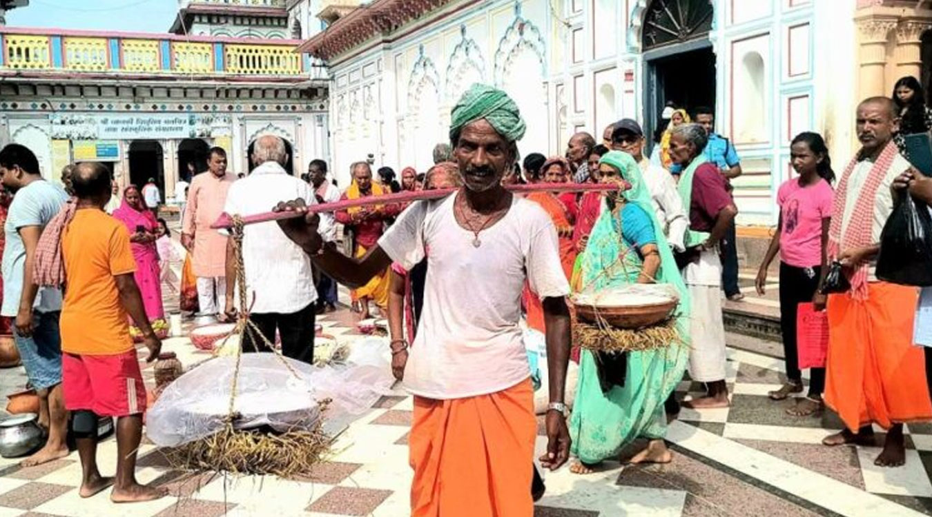 जानकी मन्दिरमा १०१ कोसेली अर्पण