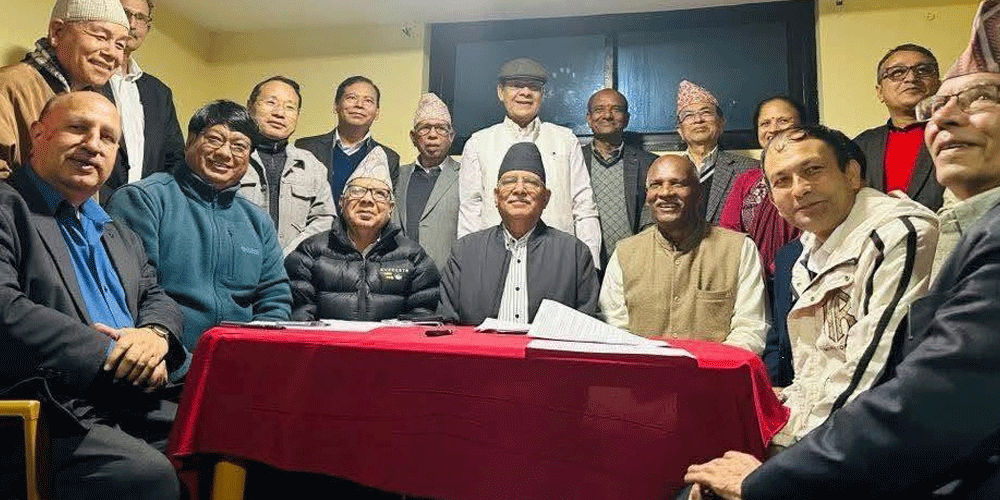 माओवादी र एकीकृत समाजवादीसहित ८ दलले आज एकता घोषणा गर्दै