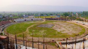 गौतमबुद्ध अन्तर्राष्ट्रिय क्रिकेट रंगशालाको विवाद : सामाजिक आरोपपछि प्रष्टिएको यथार्थ, कानुनकै जटिलतामा अड्किएको भुक्तानी