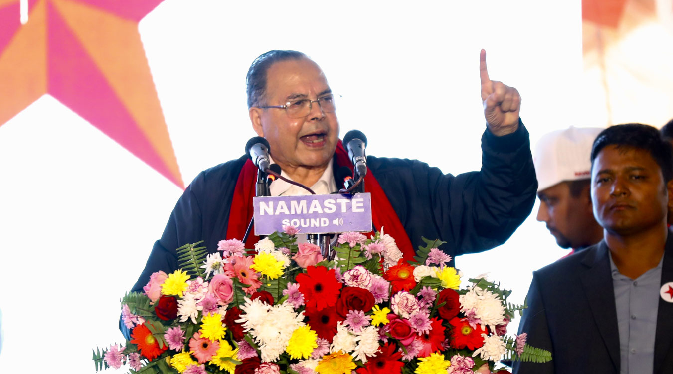 नेपाललाई ‘युक्रेन’ बनाउन खोजिँदैछ : झलनाथ खनाल