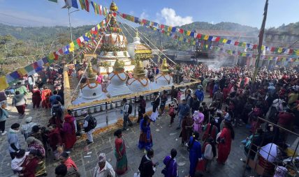 ‘पितृ’ का नाममा दीप प्रज्वलन गर्दै नमोबुद्ध जात्रा सम्पन्न ‘पितृ’ का नाममा दीप प्रज्वलन गर्दै नमोबुद्ध जात्रा सम्पन्न