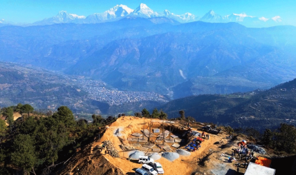 ‘ब्लु हिल’मा धमाधम पर्यटकीय पूर्वाधार निर्माण गरिँदै ‘ब्लु हिल’मा धमाधम पर्यटकीय पूर्वाधार निर्माण गरिँदै