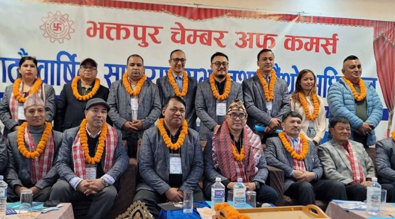 शिक्षासेवी श्रेष्ठ भक्तपुर चेम्बर अफ कमर्सको अध्यक्षमा निर्वाचित