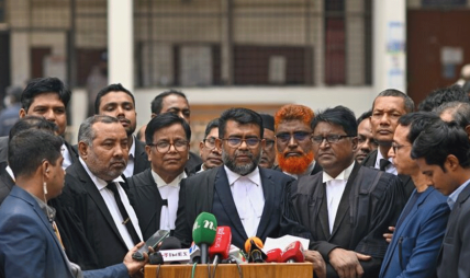 पाकिस्तानमा तिव्र आक्रमण , करिव दुई सय जनाको मृत्यु पाकिस्तानमा तिव्र आक्रमण , करिव दुई सय जनाको मृत्यु