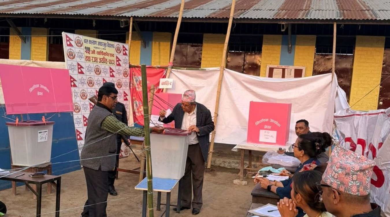 मतदानमा सहभागी हुन पूर्वसभामुख घिमिरेको अनुरोध