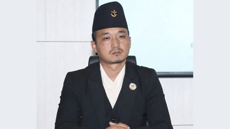 गणेश नेपालीको मृत्युबारे गृहमन्त्री बोल्दा सांसदले झारे आँसु गणेश नेपालीको मृत्युबारे गृहमन्त्री बोल्दा सांसदले झारे आँसु