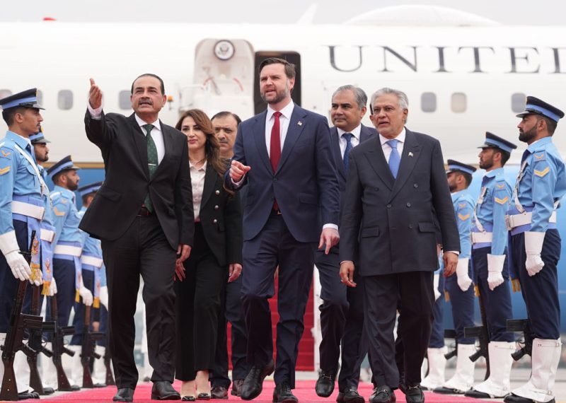 इरान-अमेरिका वार्ता निष्कर्षविहीन