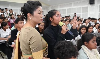 याङजोमको प्रश्न ‘हेल्लो गृष्मा, तिम्रो एसइई कस्तो हुँदैछ ?’