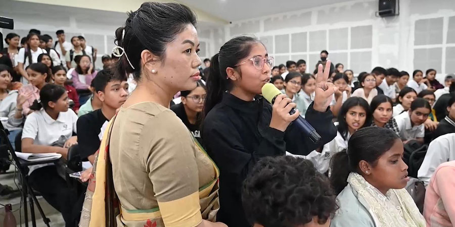 याङजोमको प्रश्न ‘हेल्लो गृष्मा, तिम्रो एसइई कस्तो हुँदैछ ?’