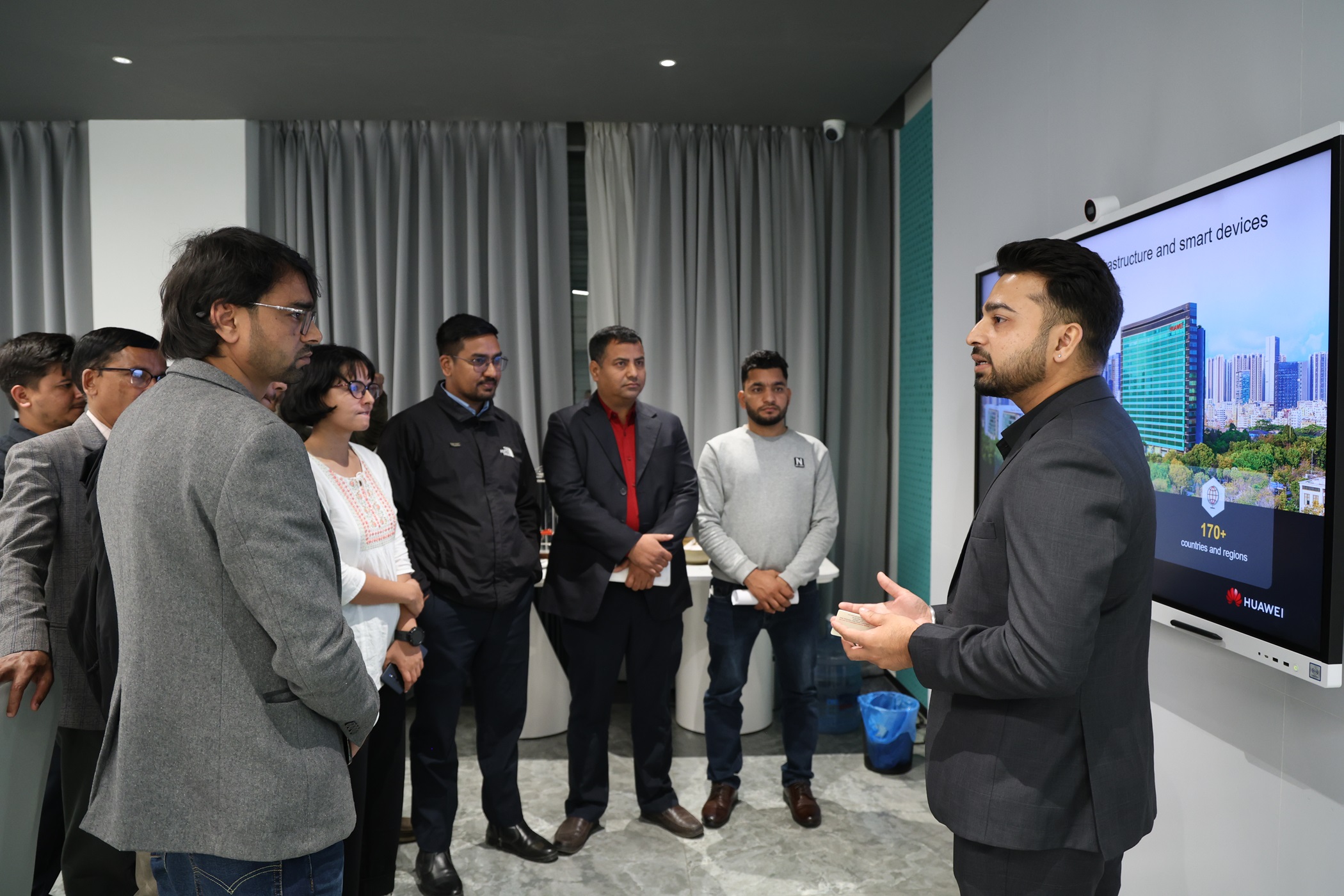 नेपालमा फाइभजी सञ्चालन गर्न फोरजी विस्तार महत्वपूर्ण: दूरसञ्चार क्षेत्रको दिगो विकासमा जाेड