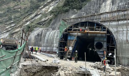 बुटवल–पाल्पा सुरुङमार्ग निर्माण कार्य तिब्र, असोजदेखि यातायात सञ्चालन गर्ने तयारी
