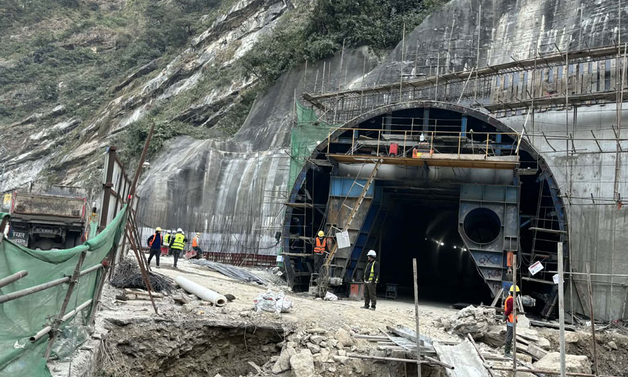 बुटवल–पाल्पा सुरुङमार्ग निर्माण कार्य तिब्र, असोजदेखि यातायात सञ्चालन गर्ने तयारी