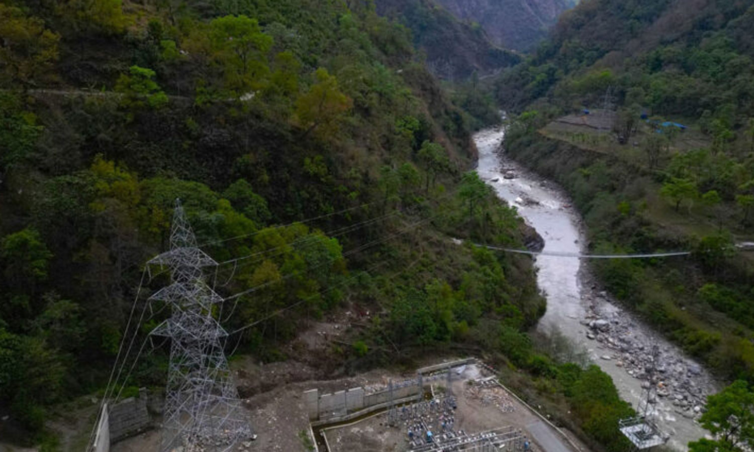 डाडाखेत-राहुघाट प्रसारण लाइन आयोजना : निर्णय भएको दुई वर्षपछि रुख कटान आदेश