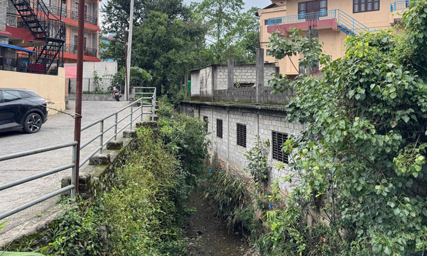 अतिक्रमित फिर्के खोलालाई प्राकृतिक बहावमा ल्याइँदै