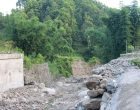 पटक-पटक म्याद थप्दा पनि सात वर्षदेखि लेदुवा खोलाको पुल अधुरै