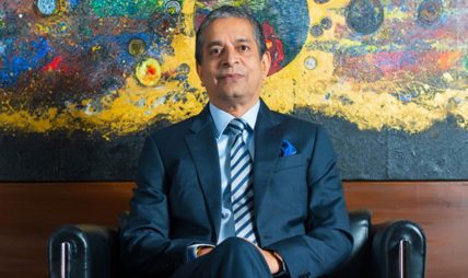 इन्भेष्टमेन्ट मेगा बैंकका सिइओ पाण्डे पक्राउ