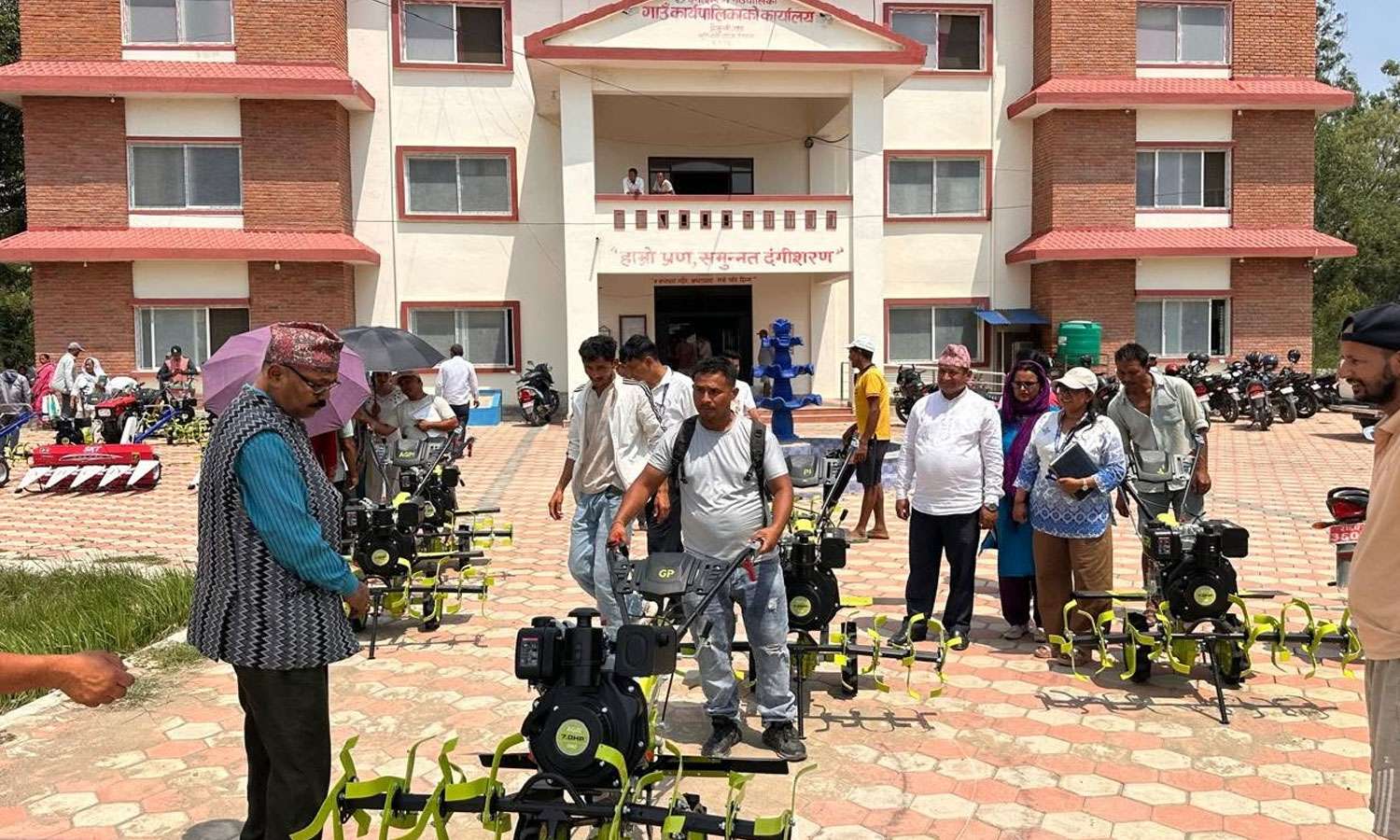 किसानलाई ५० प्रतिशत अनुदानमा कृषि उपकरण