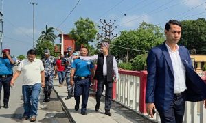 कोशी नदी जलप्रवाह बढेपछि प्रशासन सतर्क, ब्यारेजको अनुगमन