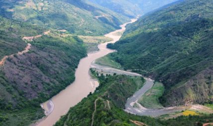 फत्तेपुर दोभानमा बेलिब्रिज निर्माण हुँदै