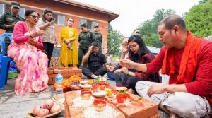 वनकाली धर्मशालाको पुनःनिर्माण सुरु, सुनिता डंगोलले गरिन् शिलान्यास