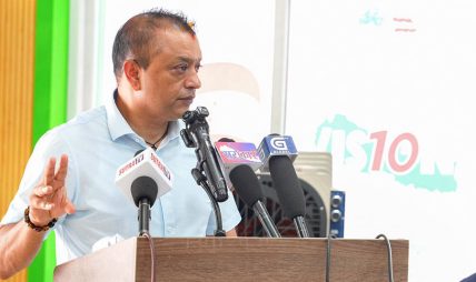 कांग्रेस केन्द्रीय कार्यसमिति बैठकमा महाधिवेशन तयारीदेखि समसामयिक राजनीतिसम्म छलफल, बैठक आज पनि बस्दै कांग्रेस केन्द्रीय कार्यसमिति बैठकमा महाधिवेशन तयारीदेखि समसामयिक राजनीतिसम्म छलफल, बैठक आज पनि बस्दै